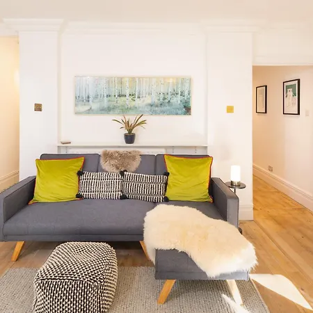 Idyllic Clifton Hideaway - Stunning Garden Flat * Bristol