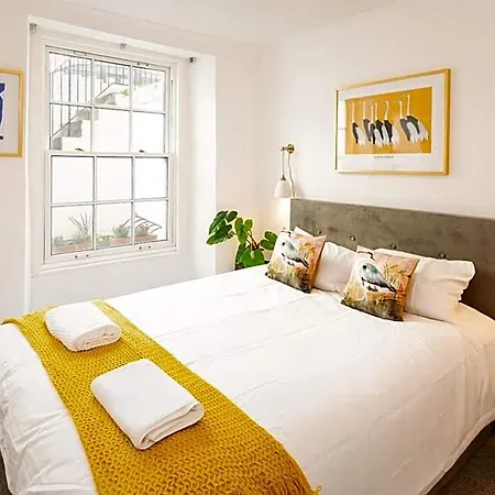 Apartment Idyllic Clifton Hideaway - Stunning Garden Flat Bristol