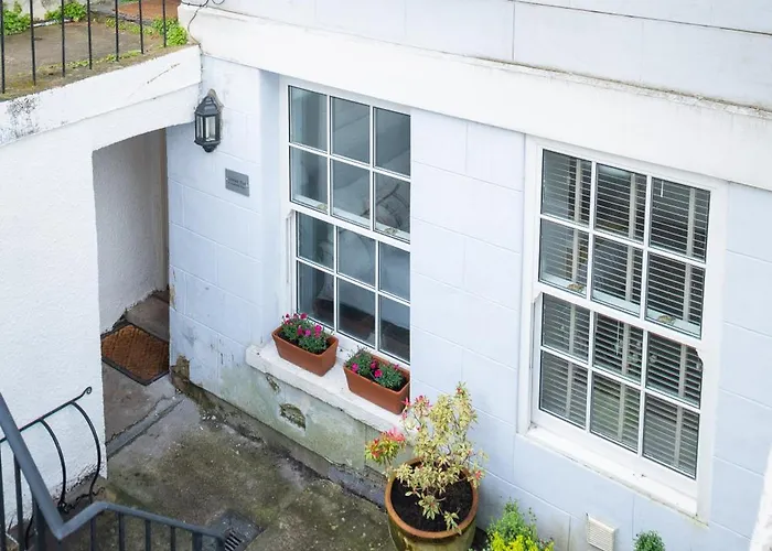 公寓 Idyllic Clifton Hideaway - Stunning Garden Flat *