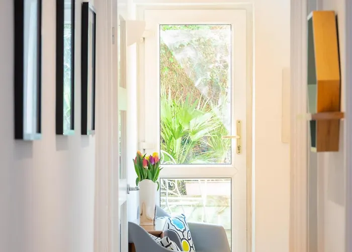 Apartment Idyllic Clifton Hideaway - Stunning Garden Flat Bristol